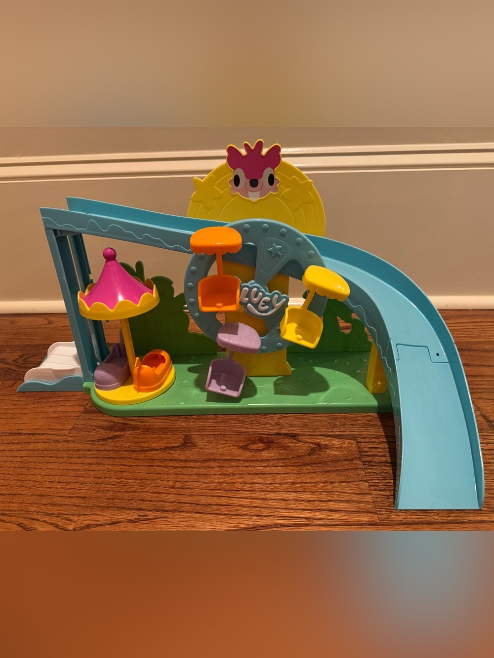 Bluey Amusement Park Playset